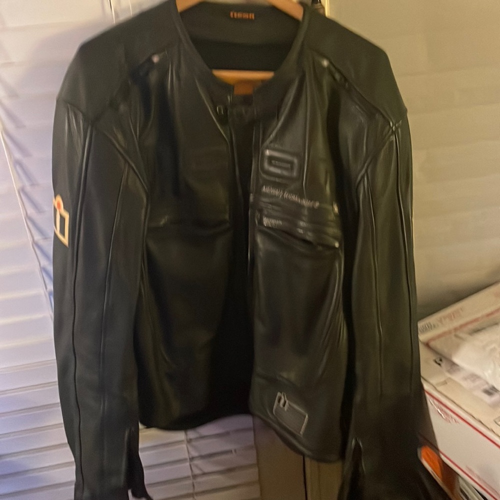 Leather heavy motorcycle jacket